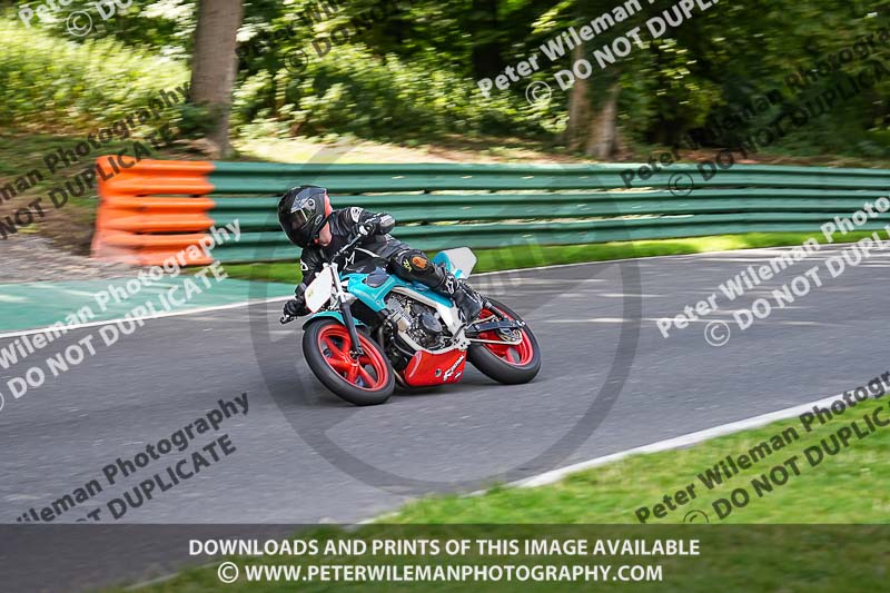 cadwell no limits trackday;cadwell park;cadwell park photographs;cadwell trackday photographs;enduro digital images;event digital images;eventdigitalimages;no limits trackdays;peter wileman photography;racing digital images;trackday digital images;trackday photos
